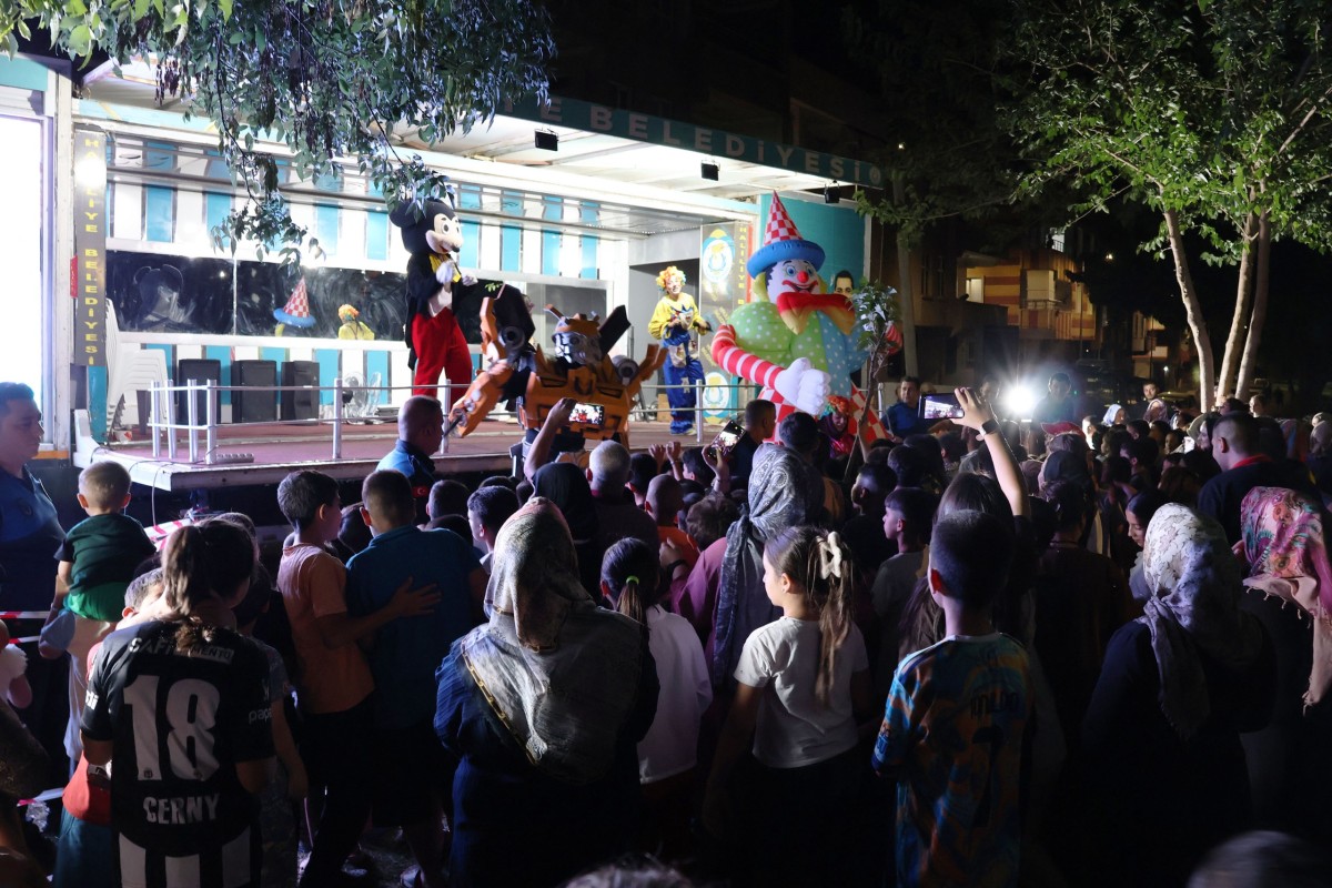 HALİLİYE’DE YAZ KONSERLERİ MAHALLELERDE COŞKUYLA DEVAM EDİYOR
