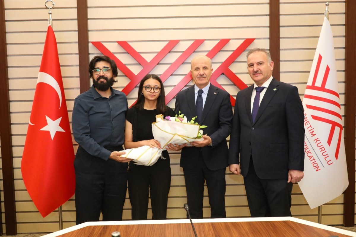 Harran Üniversitesi Vox Humanis Korosu’nun Dünya Birinciliğine YÖK’ten Tebrik