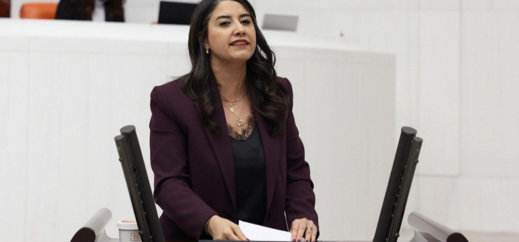 Akçakale’de 160 Kız Öğrenciyi İlgilendiren Taşımalı Eğitim Kararı Meclis Gündeminde