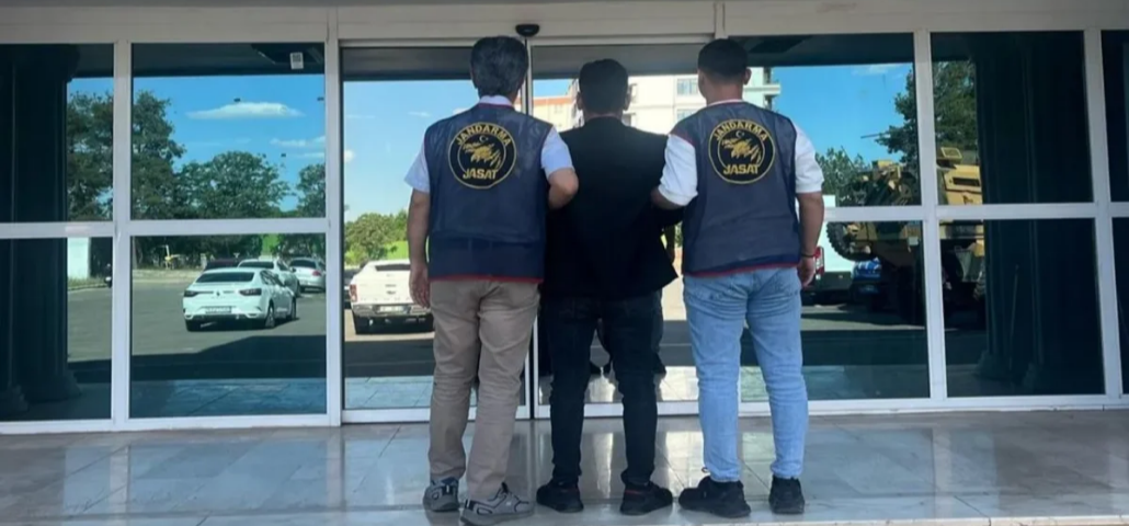 Karaköprü’de Jandarmadan Nokta Operasyon: 5 Yıl 9 Ay Hapis Cezasıyla Aranıyordu